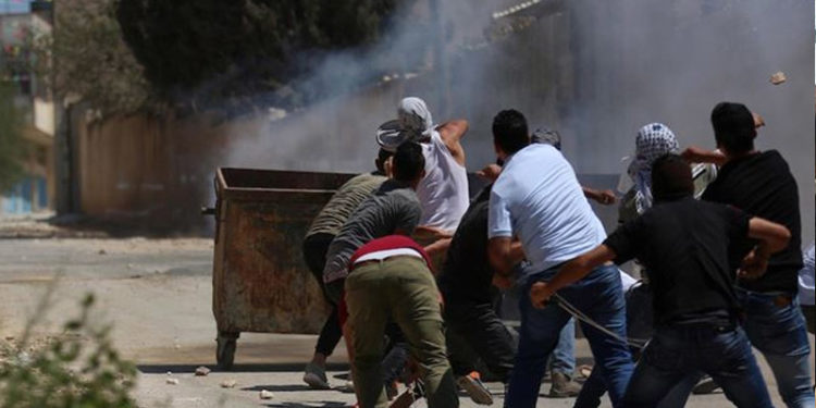 صیہونی فوج کا پرامن احتجاجی ریلیوں پرتشدد ،متعدد فلسطینی زخمی