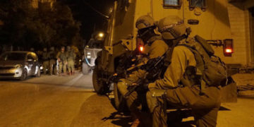 صیہونی فوج کی چھاپہ مارکارروائیاں، درجنوں فلسطینی گرفتار