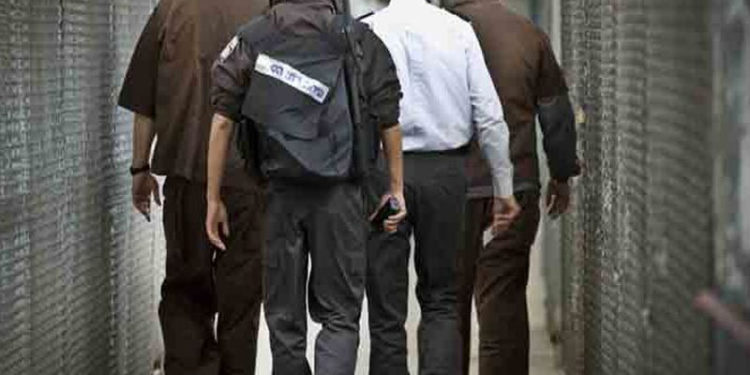 طویل عرصہ صیہونی زندان میں رہنے کے بعد 4 فلسطینی رہا