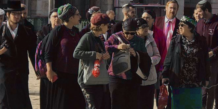 یہودی انتہاء پسندوں کی جانب سے مسجد اقصیٰ کی بےحرمتی جاری