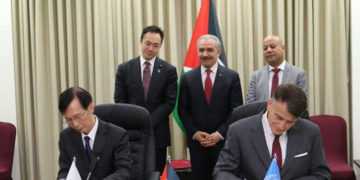 فلسطینی پناہ گزینوں کیلئے جاپان کی جانب سے”سوا کروڑ ڈالر” امداد