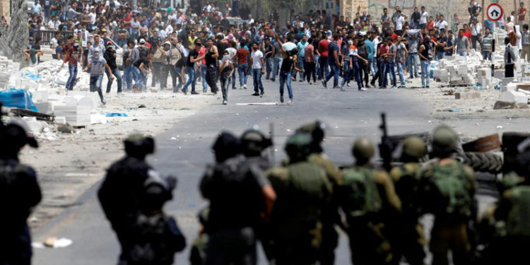 صیہونی فوج کے ساتھ جھڑپیں درجنوں فلسطینی زخمی