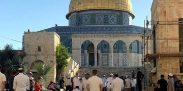 سیکڑوں یہودی شرپسندوں کا مسجد اقصیٰ پر دھاوا