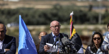 اقوام متحدہ کے نائب مندوب کا غزہ کا دورہ، فلسطینی حکام سے ملاقت کی