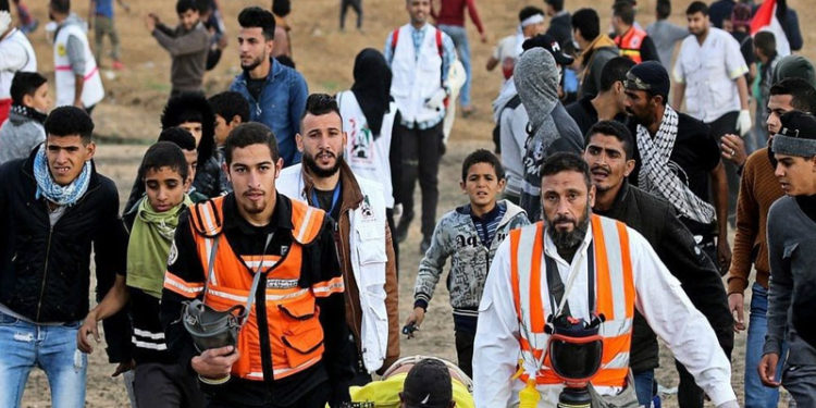 غزہ:حق واپسی مارچ پر صیہونی فوج کی فائرنگ سے6 فلسطینی زخمی