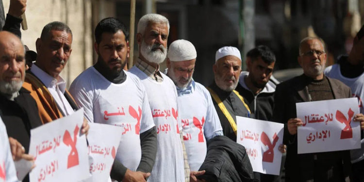 فلسطینی قید کی انتظامی قید میں تیسری بار 6 ماہ کی توسیع