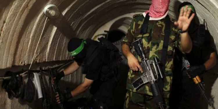 فلسطینی مزاحمت کارصیہونی ریاست کیلئےدردسر بن گئے، اسرائیلی اخبار