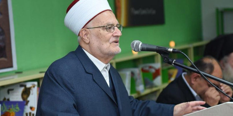 صہیونی ریاست کی پابندیوں کو جوتے کی نوک پر رکھتا ہوں، امام مسجد اقصیٰ