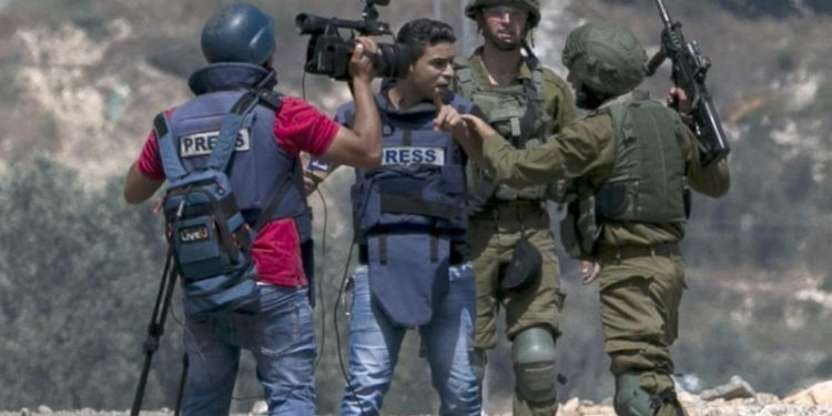 محمود عباس اور اسرائیلی گٹھ جوڑ، فلسطینی صحافیوں پر عرصہ حیات تنگ