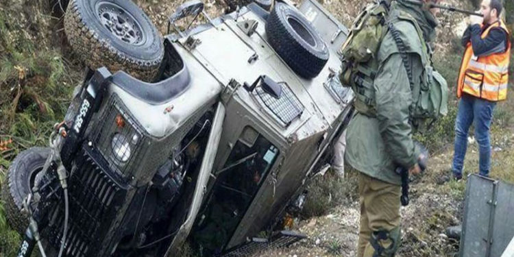 صیہونی فوج کی گاڑی کو حادثہ، متعدد زخمی