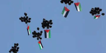 اسرائیل کا غزہ سے یہودی بستیوں پر آتش گیر غباروں سے حملے کا الزام