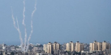 فلسطینی مزاحمت کاروں کےصیہونی ریاست پرراکٹوں سے حملے