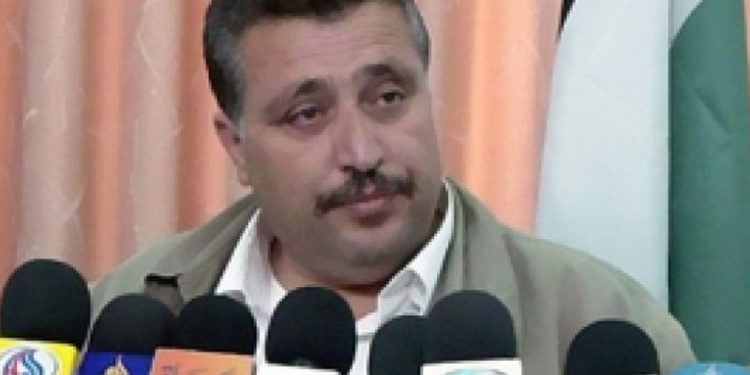 صیہونی دشمن کےساتھ تعلقات رکھنے والے فلسطینی عہدیداروں کو تنہاکیا جائے، حسن خریشہ