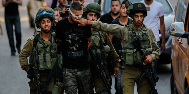 صیہونی فوج نے بچوں سمیت سات فلسطینیوں کو اغواء کرلیا