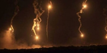 رات گئے صیہونی فوج کی غزہ کے سرحدی علاقے میں فائرنگ