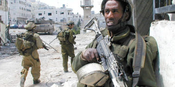 قابض صیہونی فوج کا فلسطینیوں کو فوری گھروں کی تعمیرات روکنے کا حکم