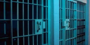 صیہونی زندانوں میں عمر قید کاٹنے والے 552 فلسطینی