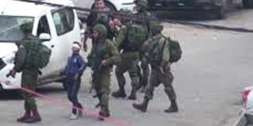 صیہونی فوج کے چھاپے، بچے سمیت 9 فلسطینی گرفتار