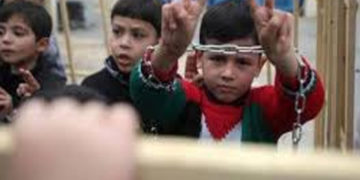 صیہونی زندانوں میں 200 سے زائدفلسطینی بچے قید ہیں