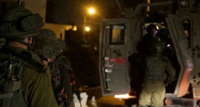 صیہونی فوج کا چھاپہ شہید فلسطینی کے بھائی سمیت تین گرفتار