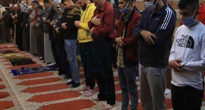 مسجد ابراہیمی کو عبادت گزاروں کیلئے دوبارہ کھول دیا گیا