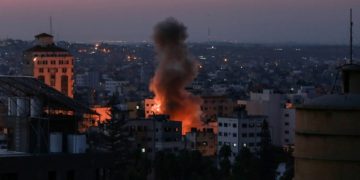 صیہونی فوج کی محصور شہر غزہ کے مختلف علاقوں پر بمباری