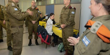 کورونا وائرس کا شکار ہزاروں اسرائیلی فوجی قرنطینہ منتقل