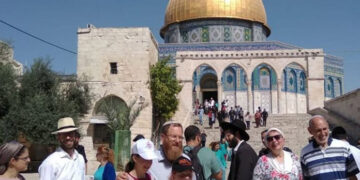 شرپسند صہیونیوں کے قبلہ اول پر دھاوے، بےحرمتی کا سلسلہ جاری