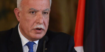 بیرون ملک فلسطینیوں کا وزیرخارجہ ریاض المالکی کے استعفے کا مطالبہ