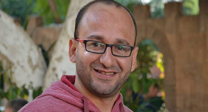 سینئر فلسطینی صحافی عباس ملیشیا کے ہاتھوں گرفتار 