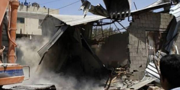 صہیونی فوج کے ہاتھوں فلسطینیوں کے مکانات کی مسماری جاری  