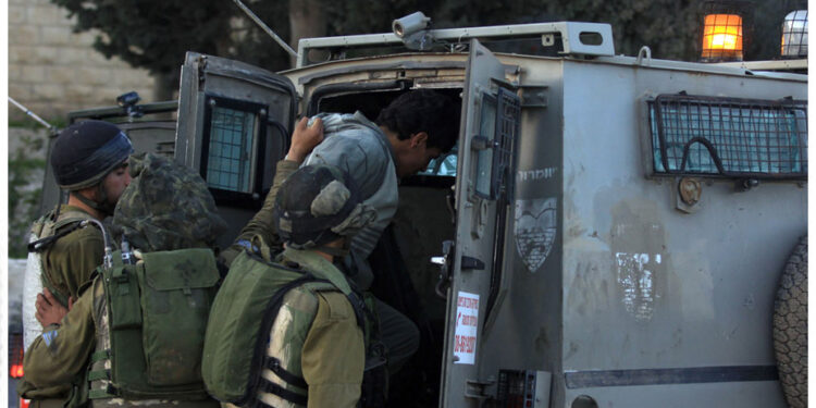 صہیونی فوج کی کارروائیاں، خواتین سمیت 11 فلسطینی گرفتار