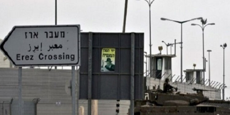 اپنے بھائی علاج کیلئے اسرائیل جانے والے فلسطینی کو صہیونی فوج نے گرفتار کرلیا