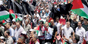 غرب اردن کے الحا ق کے خلاف ہزاروں فلسطینیوں کا احتجاجی مظاہرہ