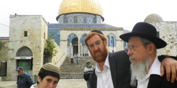 صہیونی آبادکاروں  کے ہاتھوں مسجد اقصیٰ کی ایک بار پھر بے حرمتی