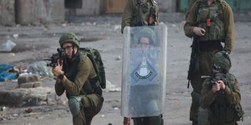 صیہونی فوج نے فائرنگ اورحملوں میں ایک شہید اور  متعدد فلسطینی زخمی ہوگئے