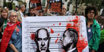 بالفور اسٹریٹ پر نیتن یاہو کے گھر کے سامنے مظاہرے