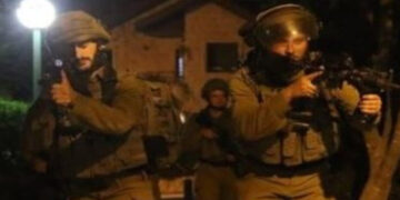 مقبوضہ فلاسطین میں صہیونی فوج  کے پر تشدد چھاپےاور اغوا جاری  