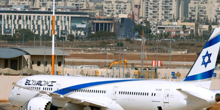 صیہونی وفد کی سوڈان میں اعلیٰ شخصیات سے ملاقات