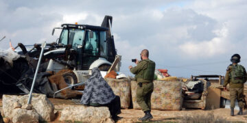 صیہونی فوج نے فلسطینیوں کے درجنوں گھر مسمار کردیئے