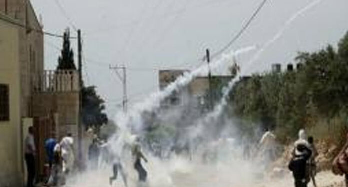 قابض صہیونی فوج نے1خاتون سمیت5فلسطینی شہریوں کو حراست میں لےلیا