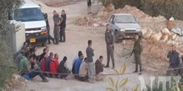 صیہونی فوج کے ہاتھوں فلسطینی مزدور گرفتار