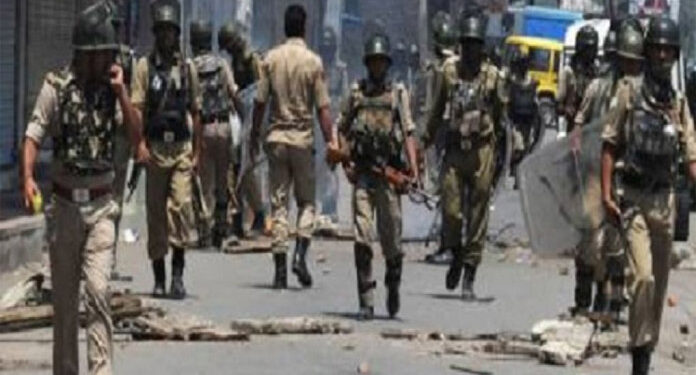 قابض بھارتی فوج  نے 4 نہتے کشمیری نوجوانوں کو شہید کر دیا