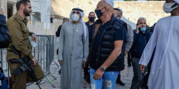 اماراتی گلوکار وليد الجاسم کا صیہونی وفدکے ساتھ بیت المقدس کا دورہ