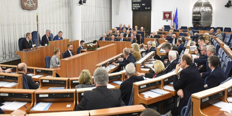 پولش پارلیمنٹ کا فلسطینیوں کو حق خود اردایت دلانے کا مطالبہ