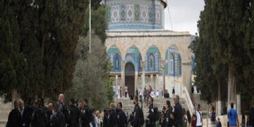 یہودی آبادکاروں  کے ہاتھوں  مسجد اقصی کی پامالی جاری