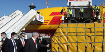 صیہونی ریاست کو کورونا کی ویکسین کی پہلی کھیپ موصول