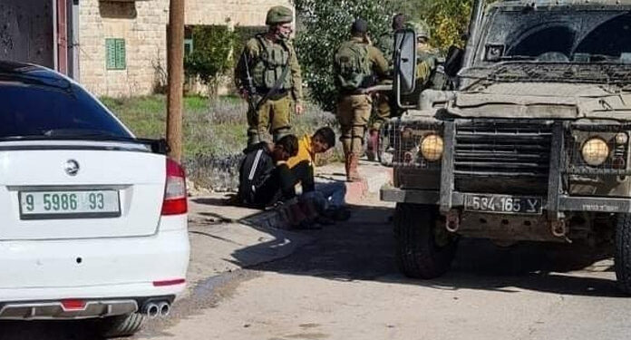 صیہونی فوج نے دو فلسطینی بھائیوں کو گرفتار کرلیا