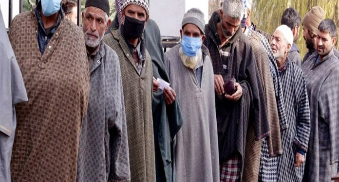 کشمیر میں خوف اور بداعتمادی کی فضامیں بھارت کے زیر انتظام انتخابات