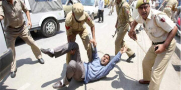 بھارتی فوج کی فائرنگ سے مزید 2 کشمیری نوجوان شہید کر دیے گئے